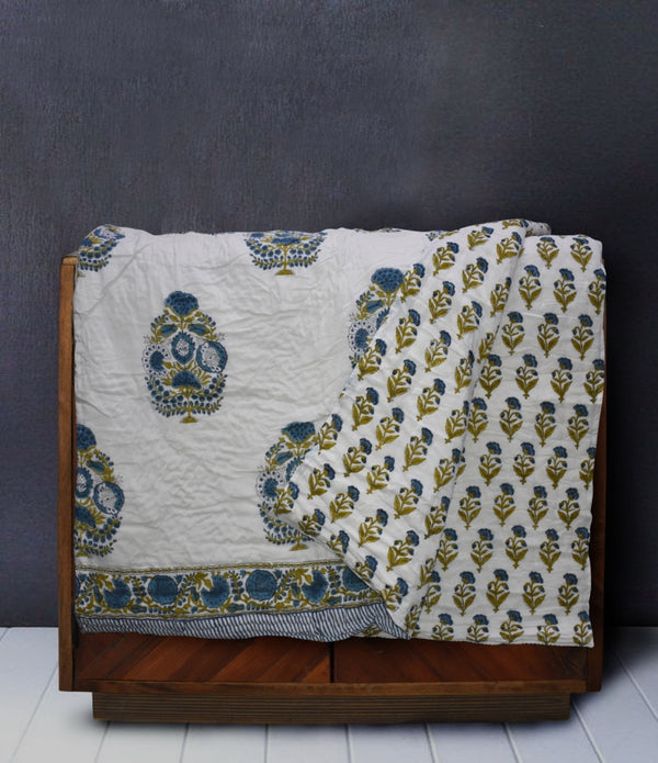 Blue Asters with OG Print - Double Bed Quilt